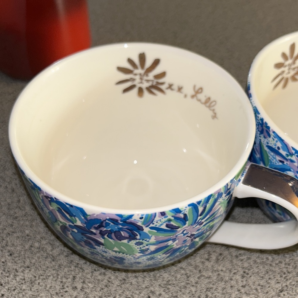 Lilly Pulitzer ceramic mugs. Set of two.  12oz size - Picture 9 of 15